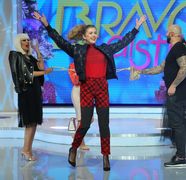 Emiliana a reusit o performanta greu de egalat in platoul "Bravo, ai stil!" Si-a pus tocurile si a....Concurenta este recunoscuta pentru show-ul pe care il face in emisiune